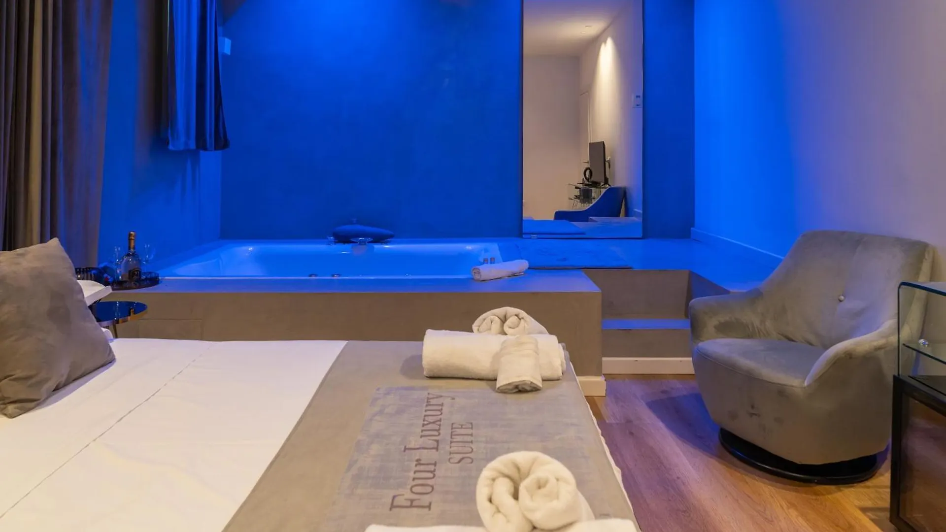 Guest house Four Luxury Suite Palermo Italy