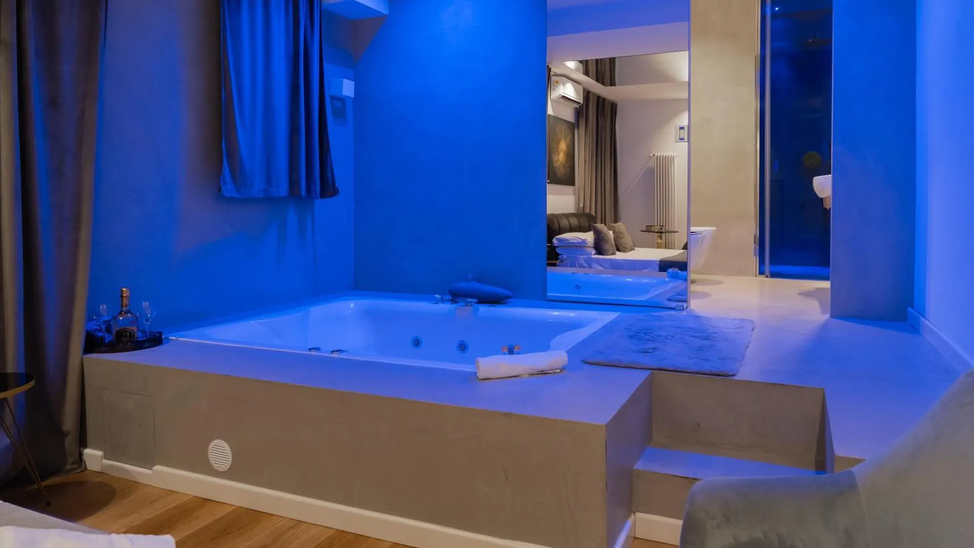 Four Luxury Suite Palermo Italy