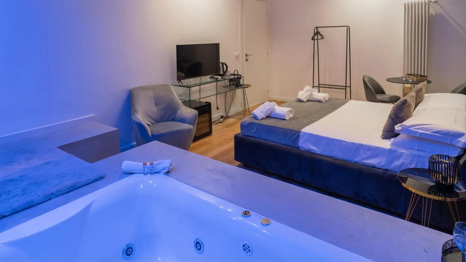 Four Luxury Suite Palermo